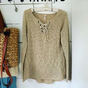 Sassy Tan Women’s Sweater Top - Tie front with Grommets 🌟🌟🌟